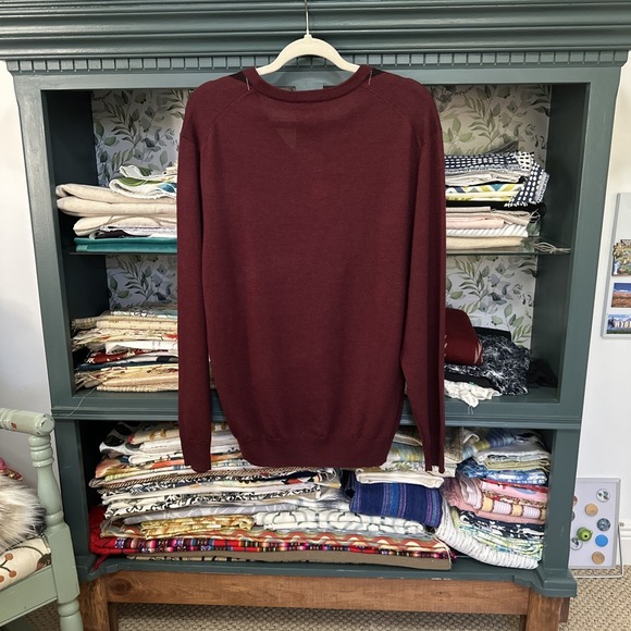 Jos A Bank Sweater Mens XL Maroon 100% Merino Wool Argyle Pullover Stretch NWT - Picture 5 of 6